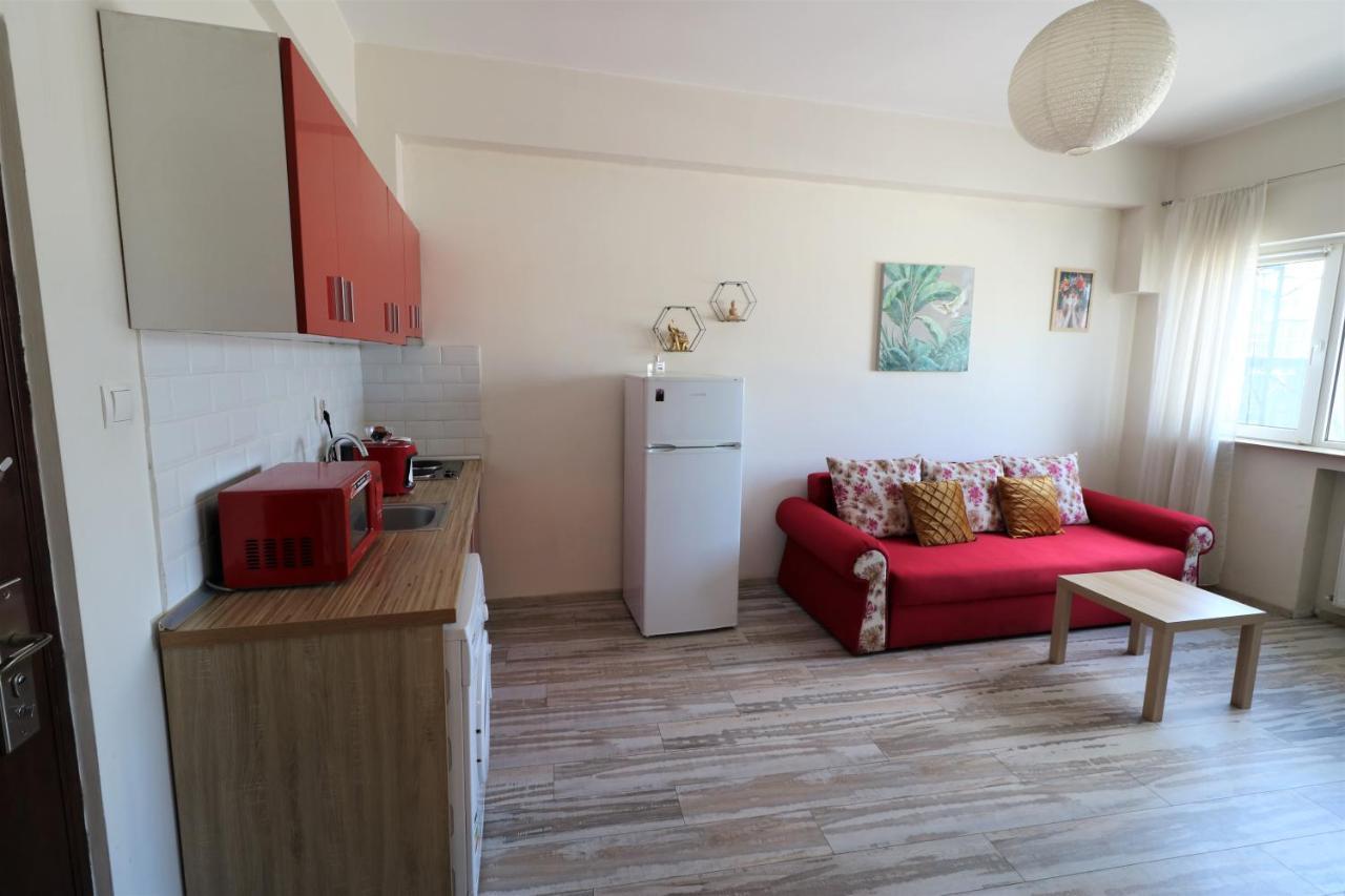 Charming Cozy Apartment - Old Town - Free Minibar Бухарест Экстерьер фото